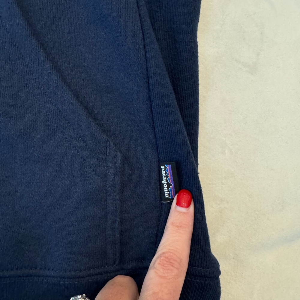EUC! Patagonia Great Pacific Iron Works Hoodie, sz M - Picture 8 of 9